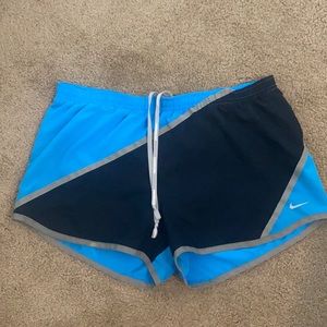 Lined Nike shorts